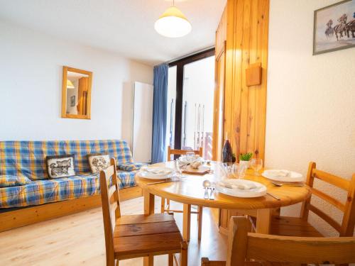 La Toussuire Apartamento | Apartment Les Mousquetons-20 by Interhome