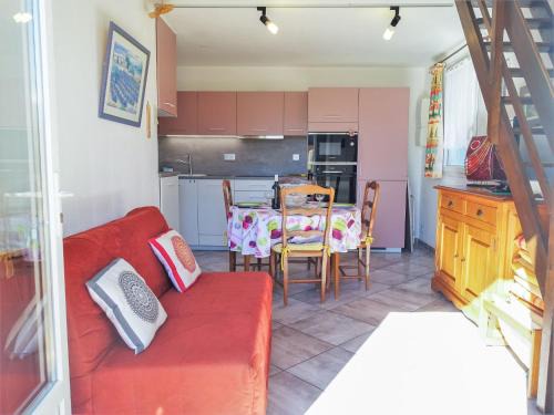 Gruissan Apartamento | Apartment Les Romarines-5 by Interhome