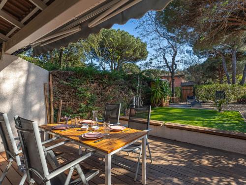 Cavaliere Apartamento | Apartment Les Terrasses de Cavalière II by Interhome