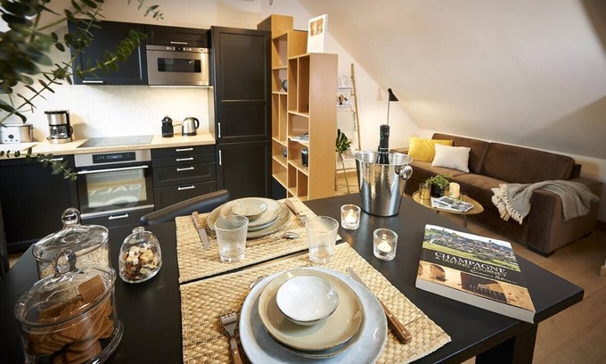 Epernay Apartamento | Loft Maia-Apartamento-De Lujo-Baño con bañera