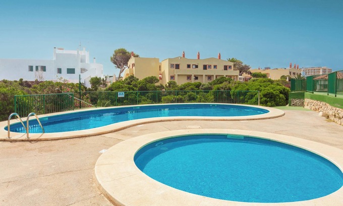 Cala en Forcat Apartamento | Apartamento "Los Delfines Biniforcat" con terraza cubierta privada y piscina compartida