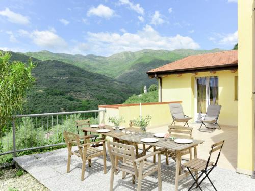 Prela Apartamento | Apartment Luca - PRE171 by Interhome