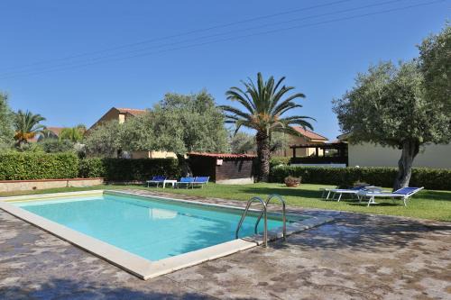 Mazzaforno Apartamento | Apartment Luna