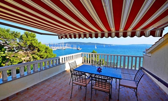 Kastel Gomilica Apartamento | Apartment Luxury Cream