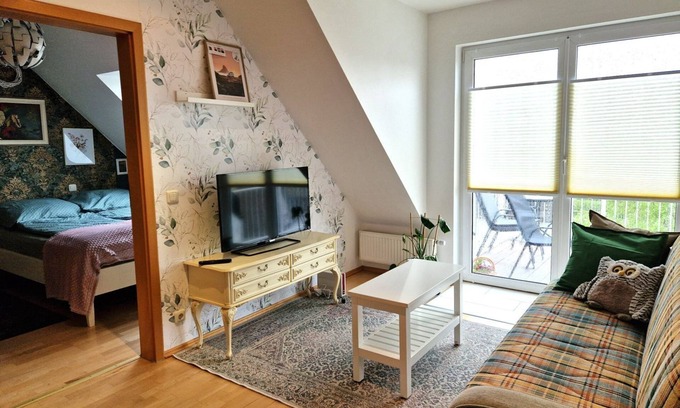 Bad Abbach Apartamento | Apartment 'Maisonette Ferienwohnung Am Kurpark' with Balcony and Wi-Fi