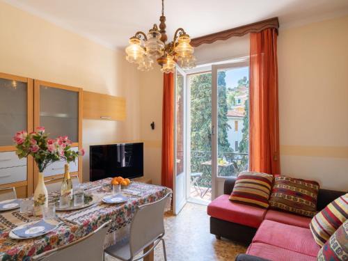 San Lorenzo al Mare Apartamento | Apartment Mare e Monti by Interhome