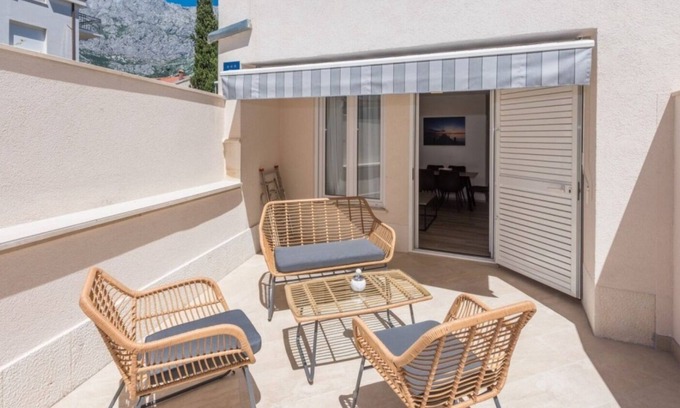 Donja luka Apartamento | Apartment Mari - 40m from the beach: A1(4+2) - Makarska, Riviera Makarska, Croatia