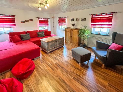 Grossschoenau Apartamento | Apartment Marie by Interhome