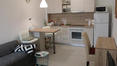 Vinkovci Apartamento | Apartment Marina
