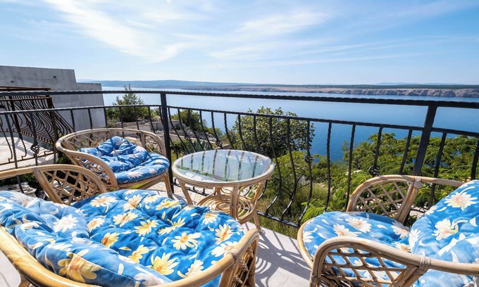Jadranovo Apartamento | Apartment Marinko