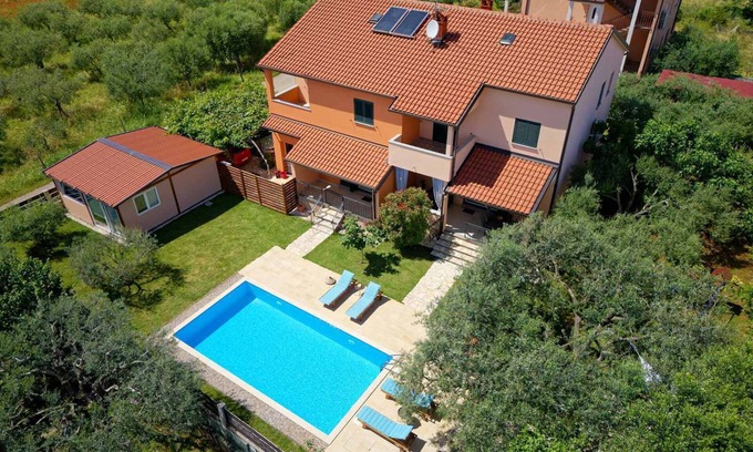 Umag Apartamento | Apartment Maritea - Three Bedroom App with Pool