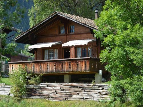 Lauenen Apartamento | Apartment Marmotte- Chalet by Interhome