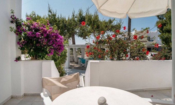 Mikri Vigla Apartamento | Apartamento 'Maroulis Studios - Studio 3' con jardín privado, Wi-Fi y aire acondicionado.