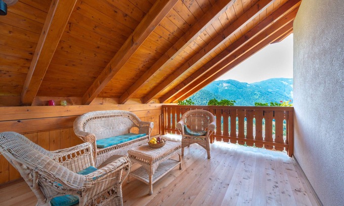 Trodena Apartamento | Apartamento 'Melcherhof Weißhorn' con vistas a la montaña, jardín compartido y Wi-Fi