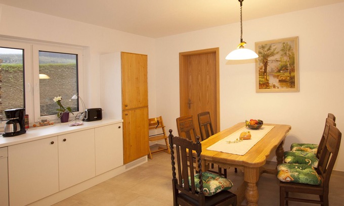 Niederberndorf Apartamento | Apartamento 'Mertens' con terraza compartida, jardín compartido y Wi-Fi