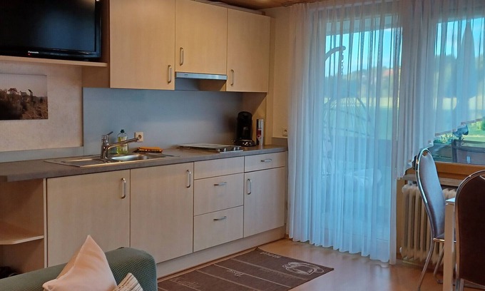 Leibertingen Apartamento | Apartamento 'Freienwohnung Mina' con terraza compartida, jardín compartido y Wi-Fi