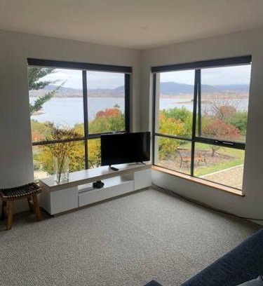 East Jindabyne Apartamento | Apartment minutes to Lake