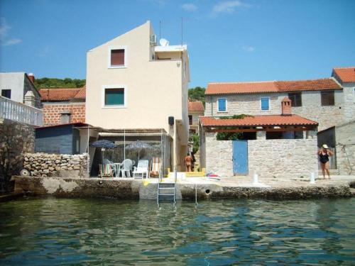Prvic Luka Apartamento | Apartment Mirni