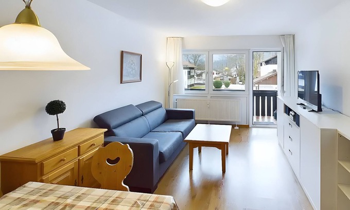 Oberaudorf Apartamento | Apartamento 'Mit Bergblick, Pool, Sauna' con vistas a la montaña, jardín compartido y Wi-Fi