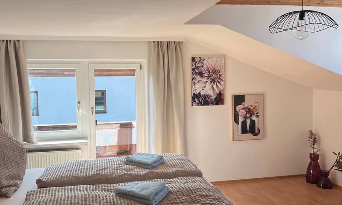 Aldrans Apartamento | Apartment mit Bergblick
