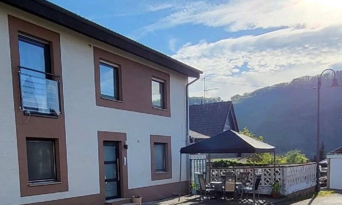 Zeltingen-Rachtig Apartamento | Apartment mit 2 Schlafzimmern - Haus Valentonio