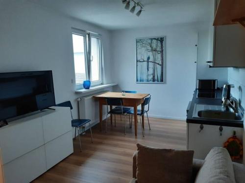 Altlussheim Apartamento | Apartment mit Innenhof, Rasen und Parkplatz