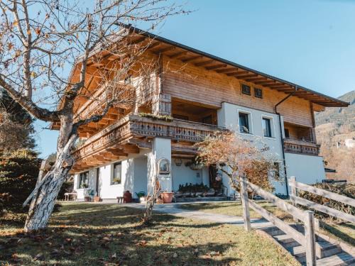 Schonbach Apartamento | Apartment Mitterkopf by Interhome