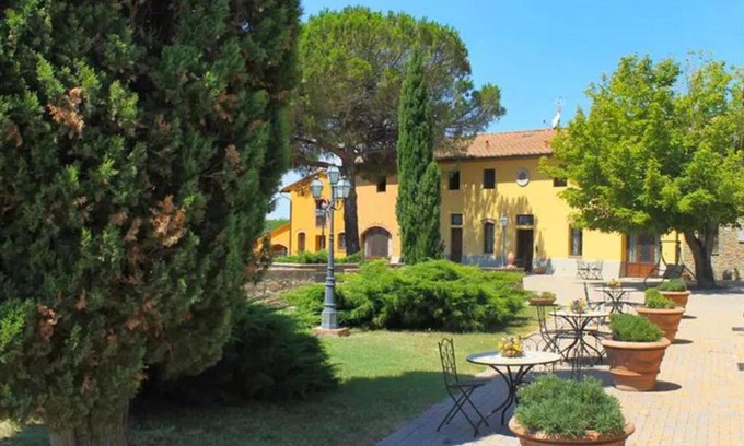 Capraia e Limite Apartamento | Apartment Montereggi-4 by Interhome