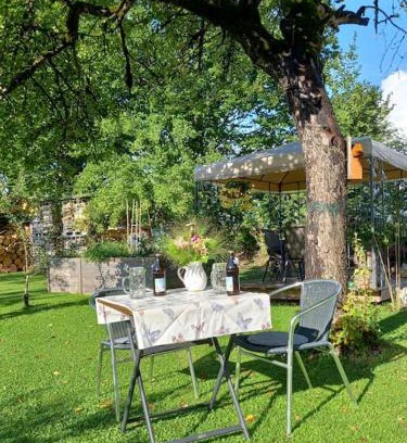 Benediktbeuern Apartamento | Apartment Moosblick zwischen Bergen und See