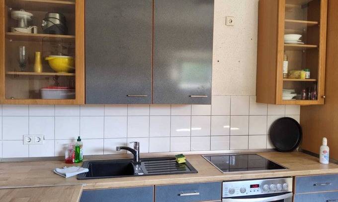 Saarlouis Apartamento | Apartment 'Müller' with Balcony and Wi-Fi