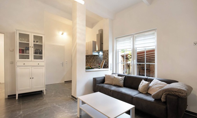 Muncheberg Apartamento | Apartamento 'Ferienwohnung Müncheberg 2' con terraza privada, jardín privado y Wi-Fi
