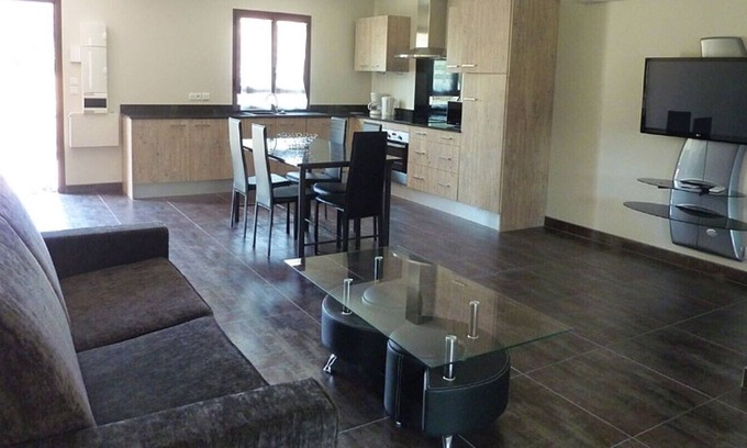 Prades Casa | Apartamento N ° 2 CON TERRAZA Y APARCAMIENTO PRIVADO - AIRE ACONDICIONADO reversible