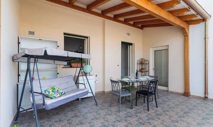 Montesano Salentino Apartamento | Apartamento 'Nonna Rosa' con terraza privada, Wi-Fi y aire acondicionado