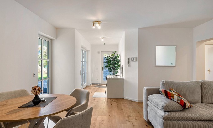Pfeffingen Apartamento | Apartamento 'Naupenblick' con terraza privada y Wi-Fi