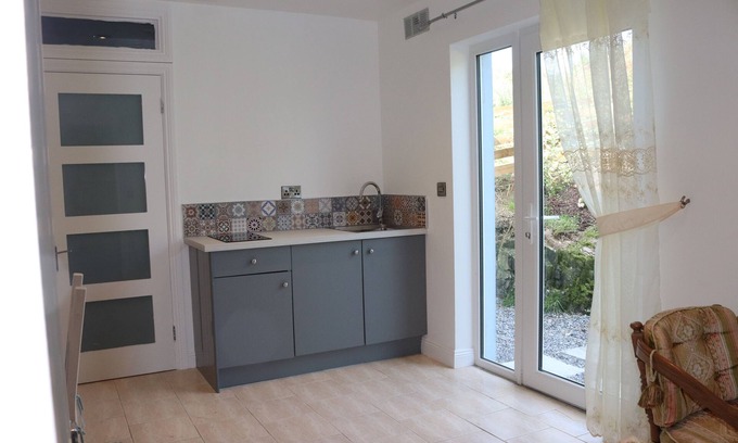 Ardnatrush Apartamento | Apartment near Schull set in rural location