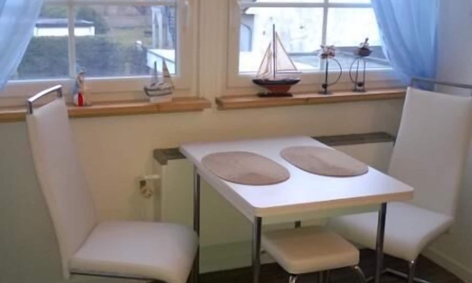Hirschburg Apartamento | Apartamento cerca del Mar Báltico