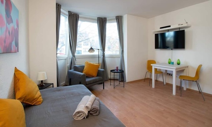Bilk Apartamento | Apartment Newly Furnished in Düsseldorf Wersten