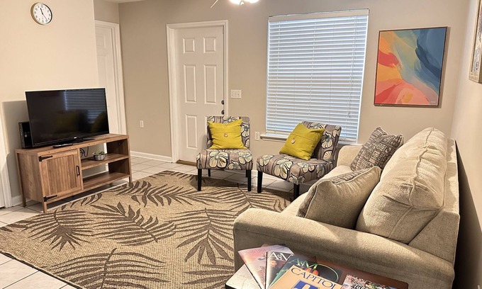 Griffin Heights Condominio | Apartment next to FSU. Prime Location in Tallahassee