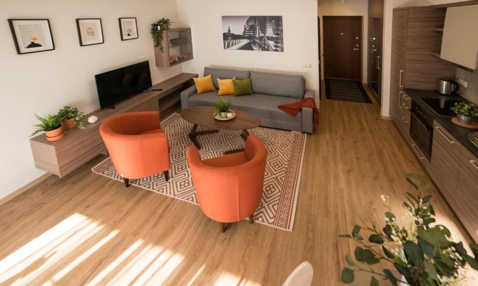 Business District Apartamento | Apartment next to Panorama mall 2