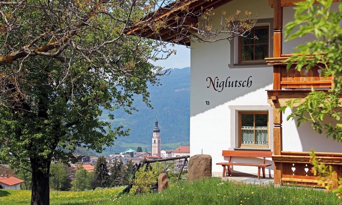 Castelrotto Apartamento | Apartamento 'Niglutsch - Puflatsch' con vistas a la montaña, balcón y Wi-Fi