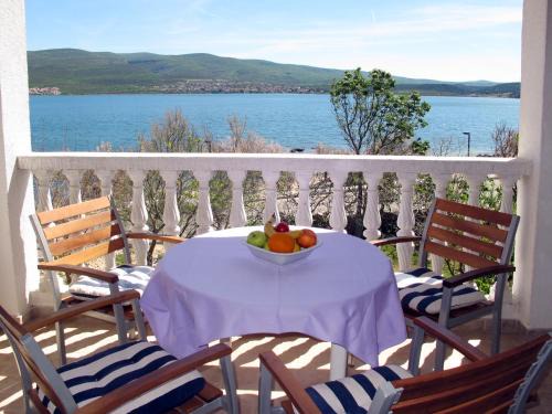 Pridraga Apartamento | Apartment Nika-1 by Interhome