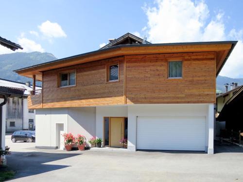 Uderns Apartamento | Apartment Nina by Interhome