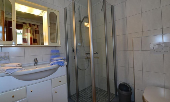 Tropolach Apartamento | Apartment no. 3/2 bedrooms / shower, bath / WC - Haus Brandner