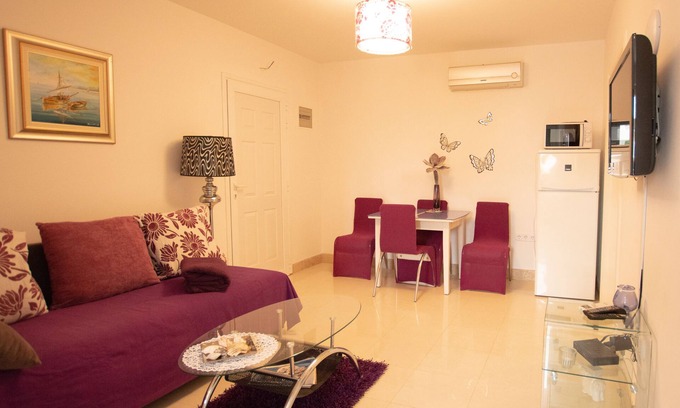 Funtana Apartamento | Apartment Noa - 103 - Lavander hideout - with pool - Funtana - Poreč