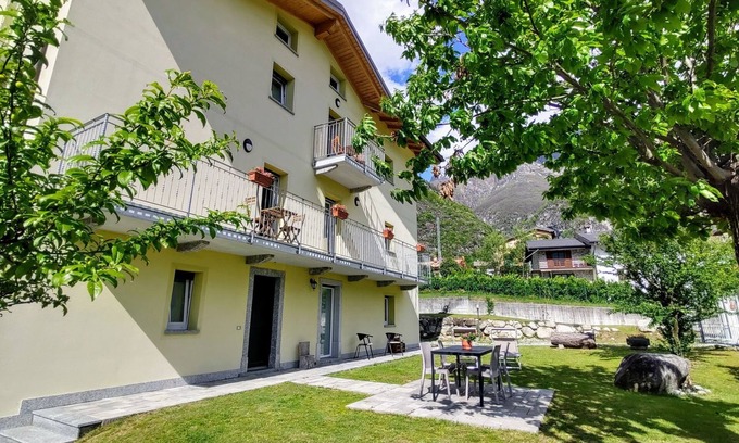 Novate Mezzola Apartamento | Apartamento Nonni by Interhome