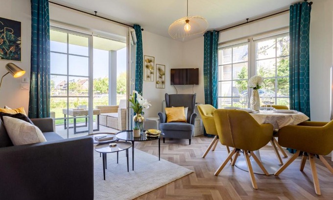 Benerville-sur-Mer Apartamento | Apartment Nouvelle Vague-2 by Interhome