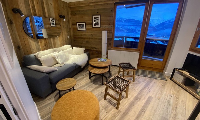 La Perriere Apartamento | Apartment on the slopes.