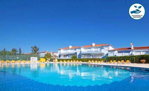 Portimao Apartamento | Apartment Oasis Park by Algarve Vacation