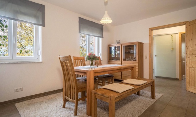 Bodolz Apartamento | Apartamento "Obsthof Schäfler" en Granja con vistas a la montaña y jardín