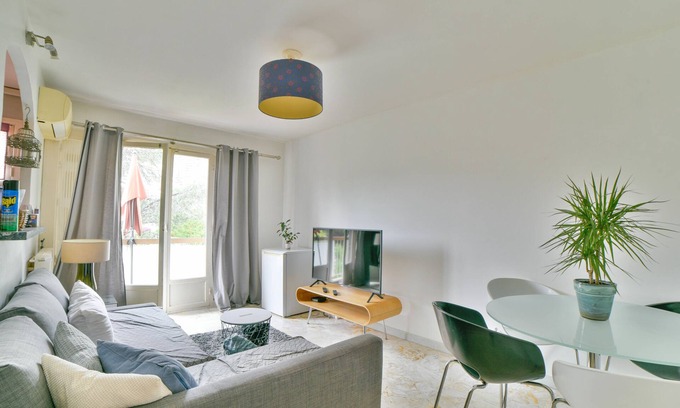La Californie Apartamento | Apartment Of 47 M²